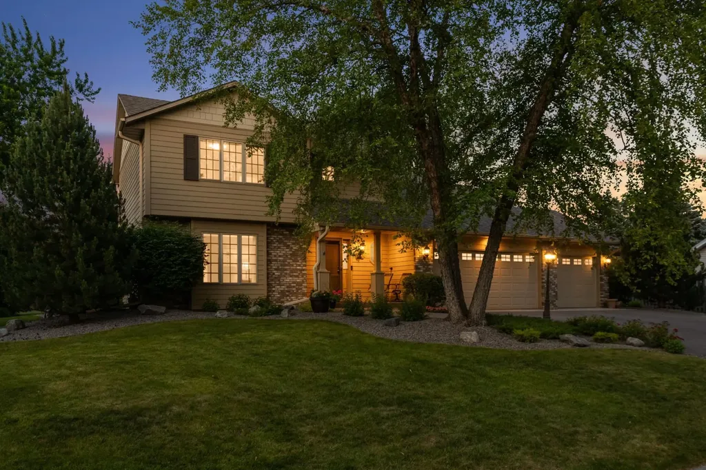 7934 Chesshire Lane N Maple Grove MN 55311