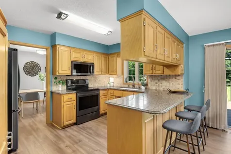 7934 Chesshire Lane N Maple Grove MN 55311