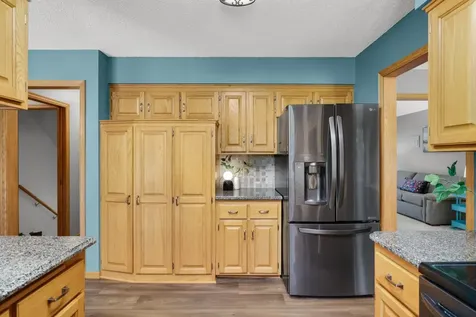 7934 Chesshire Lane N Maple Grove MN 55311
