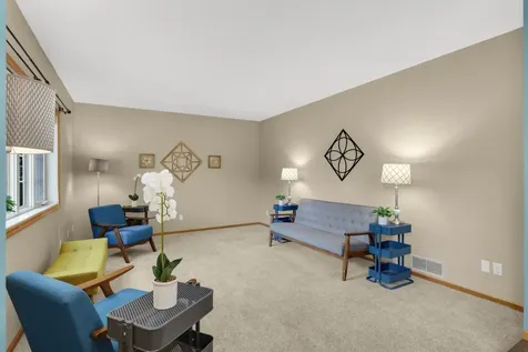 7934 Chesshire Lane N Maple Grove MN 55311