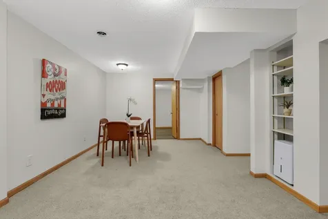 7934 Chesshire Lane N Maple Grove MN 55311