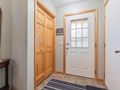 11815 Maplewood Drive East Gull Lake MN 56401