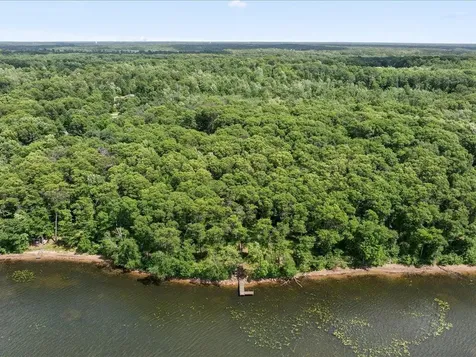 11815 Maplewood Drive East Gull Lake MN 56401