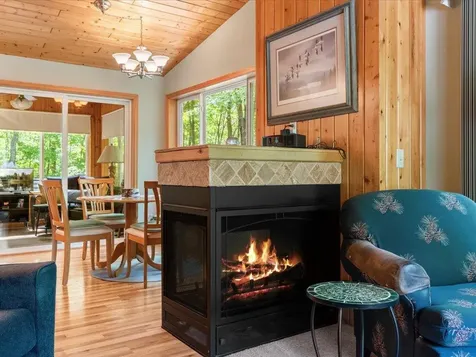 11815 Maplewood Drive East Gull Lake MN 56401