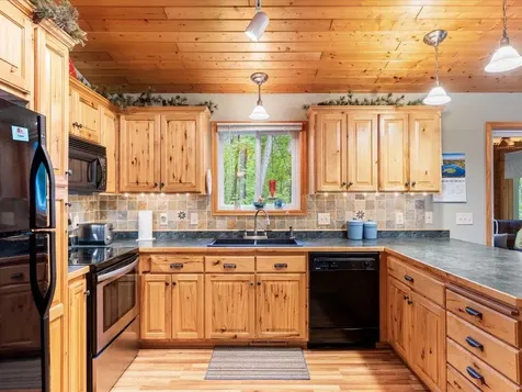 11815 Maplewood Drive East Gull Lake MN 56401