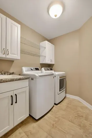 4268 NW Genevieve Place NW Rochester MN 55901