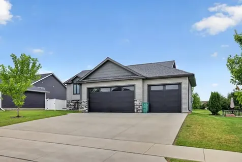 4268 NW Genevieve Place NW Rochester MN 55901