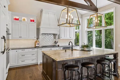 220 Northgate Road Wayzata MN 55391