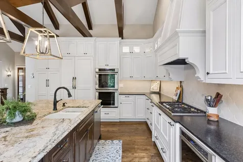 220 Northgate Road Wayzata MN 55391