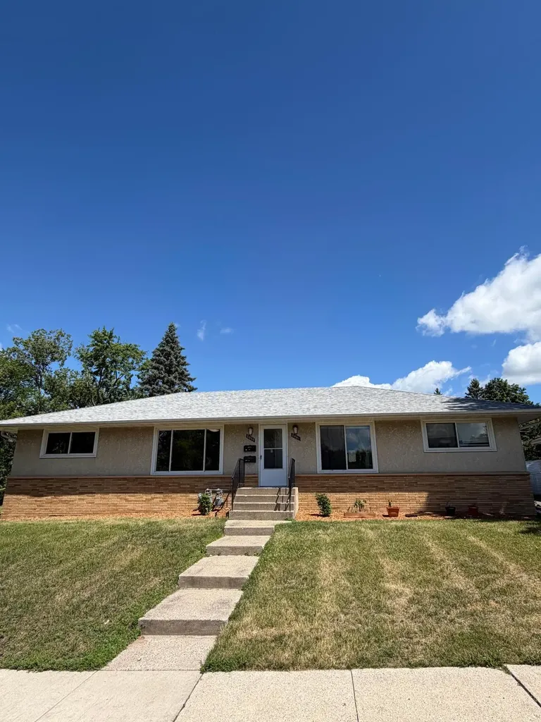 2059 Burns Avenue Saint Paul MN 55119