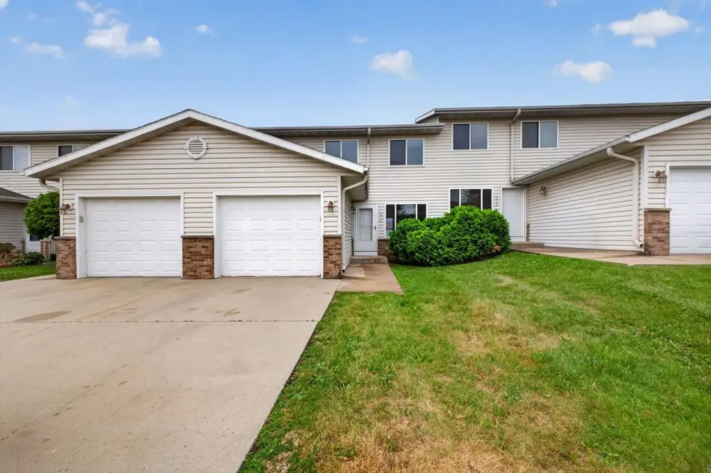 1014 2nd Street NW Byron MN 55920