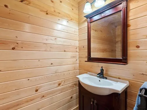 1009 Bear Path Drive Park Rapids MN 56470