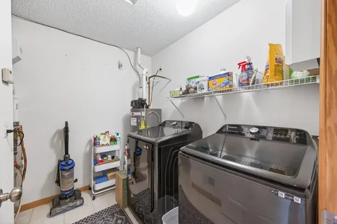 7606 11th Street N Oakdale MN 55128
