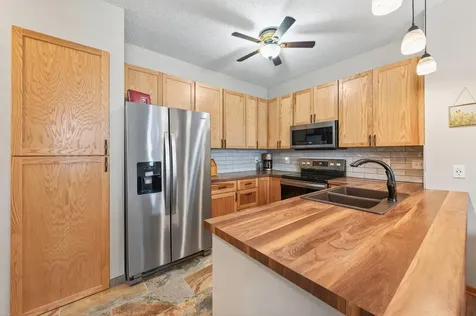 7606 11th Street N Oakdale MN 55128
