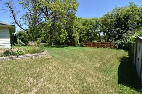 6536 Indiana Avenue N Brooklyn Center MN 55429