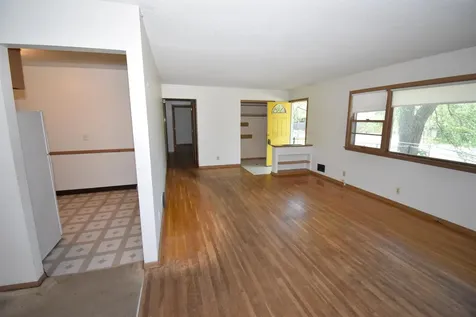6536 Indiana Avenue N Brooklyn Center MN 55429