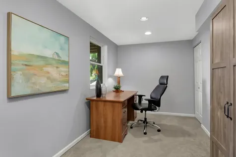 2884 W Owasso Boulevard Roseville MN 55113