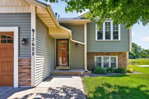 13625 Zarthan Avenue S Savage MN 55378