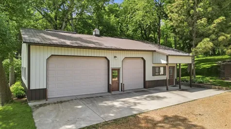 33315 Sand Prairie Lane Le Sueur MN 56058
