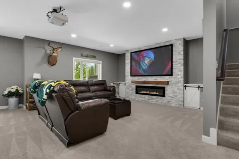 8476 200th Street W Lakeville MN 55044