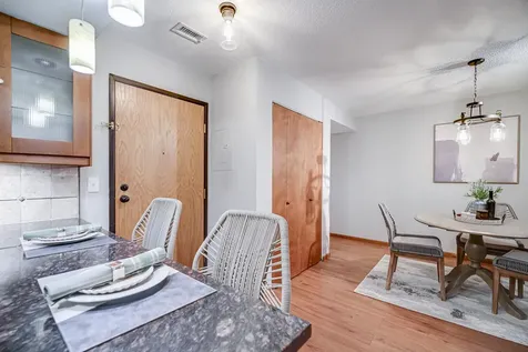 232 W Franklin Avenue Minneapolis MN 55404