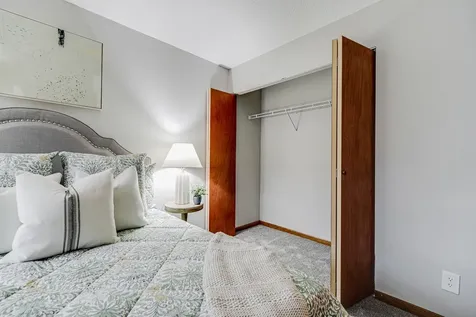 232 W Franklin Avenue Minneapolis MN 55404