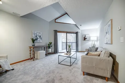 232 W Franklin Avenue Minneapolis MN 55404