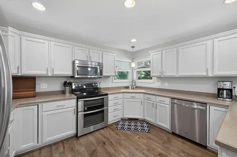 12754 Independence Avenue Savage MN 55378