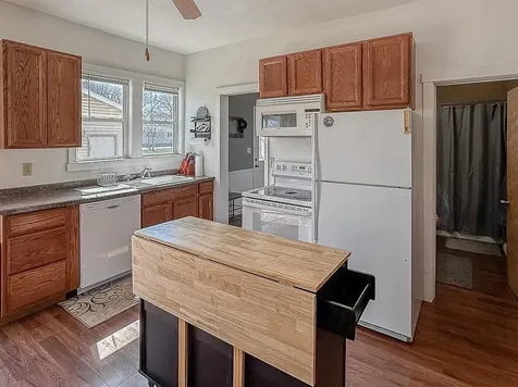 672 S Anna Avenue Lake Crystal MN 56055