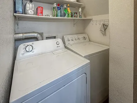 672 S Anna Avenue Lake Crystal MN 56055