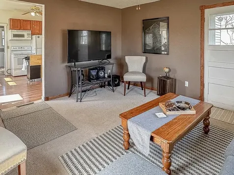 672 S Anna Avenue Lake Crystal MN 56055