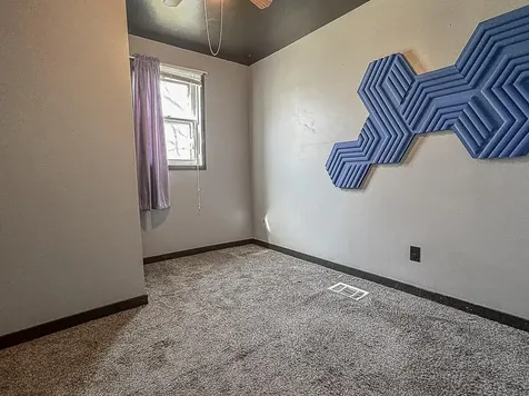 672 S Anna Avenue Lake Crystal MN 56055