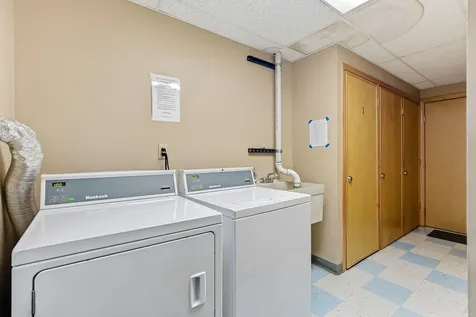 4624 Cedar Lake Road S Saint Louis Park MN 55416
