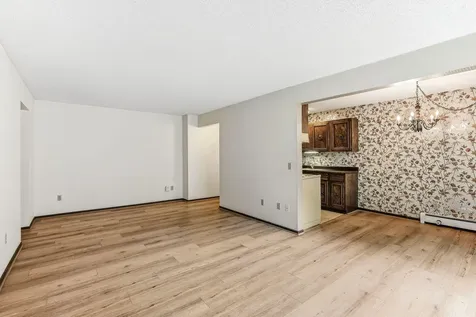 4624 Cedar Lake Road S Saint Louis Park MN 55416