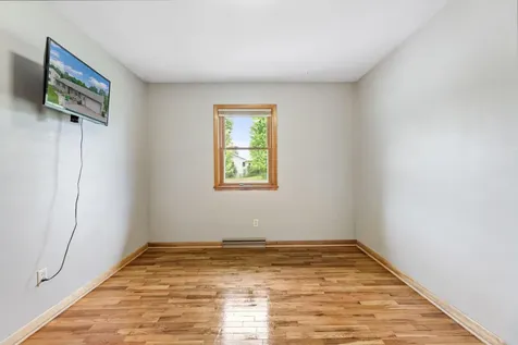 1497 Claudia Avenue La Crescent MN 55947
