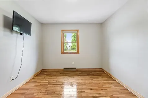 1497 Claudia Avenue La Crescent MN 55947