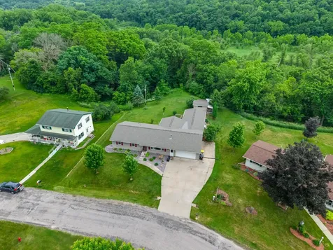 1497 Claudia Avenue La Crescent MN 55947