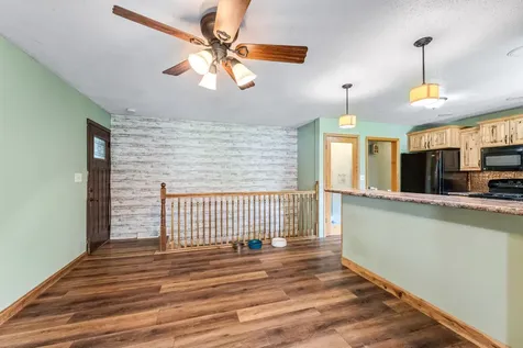 1497 Claudia Avenue La Crescent MN 55947