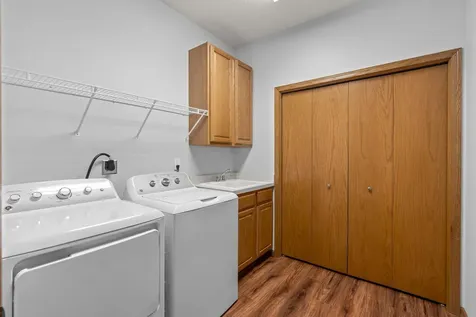 3043 Timberwood Trail Eagan MN 55121