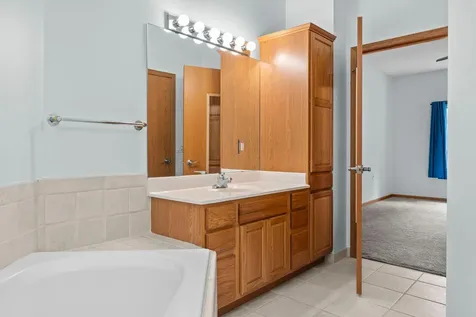 3043 Timberwood Trail Eagan MN 55121