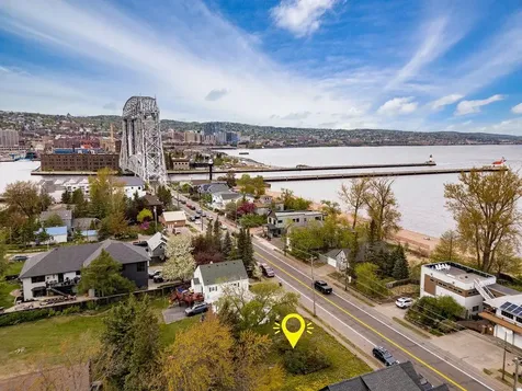 8XX S Lake Avenue Duluth MN 55802