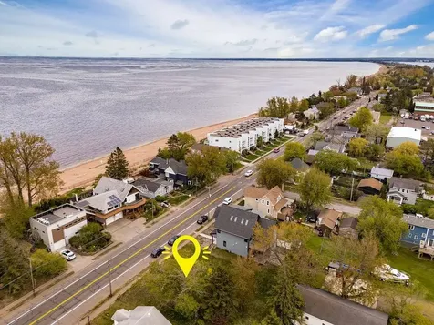 8XX S Lake Avenue Duluth MN 55802