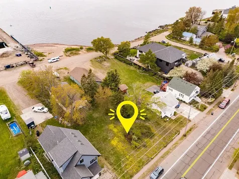 8XX S Lake Avenue Duluth MN 55802