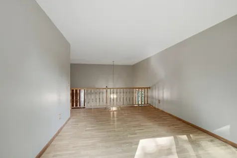 17040 Glencoe Avenue Lakeville MN 55044