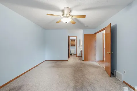 17040 Glencoe Avenue Lakeville MN 55044