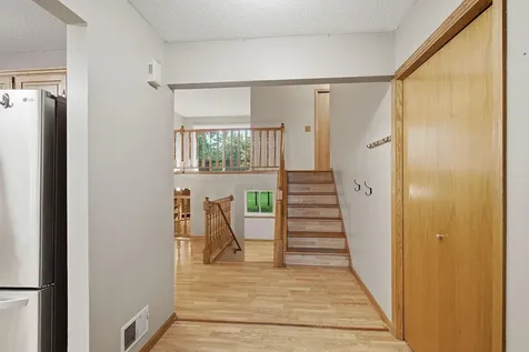 17040 Glencoe Avenue Lakeville MN 55044
