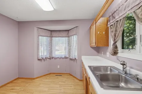 17040 Glencoe Avenue Lakeville MN 55044