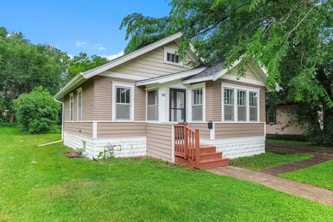 1812 Minnehaha Avenue E Saint Paul MN 55119