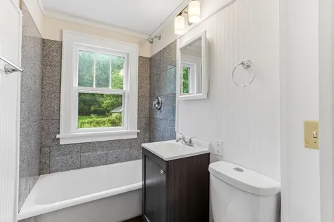 1812 Minnehaha Avenue E Saint Paul MN 55119