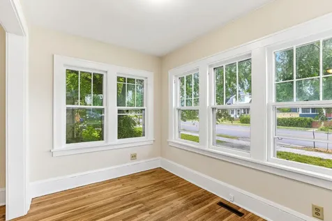 1812 Minnehaha Avenue E Saint Paul MN 55119